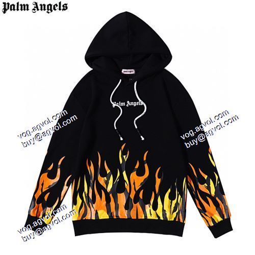 2色可選 飽きのこないデザイン パーム エンジェルス ブランドスーパーコピー 2021秋冬 パーム・エンジェルス Palm Angels パーカー 高級感漂わせる 風合いの出る
